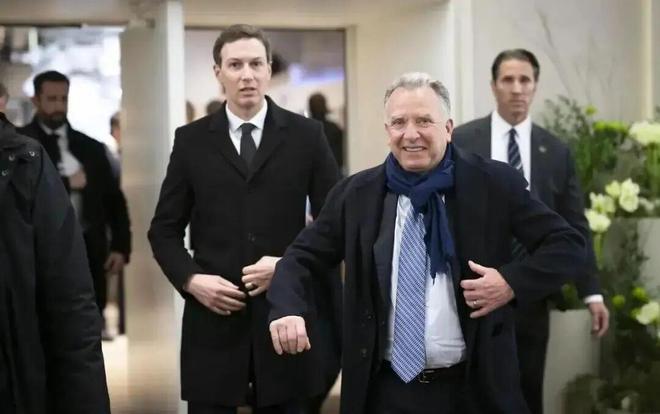 捕魚機：外交部：近日中方有三艘船舶過航霍爾木玆海峽