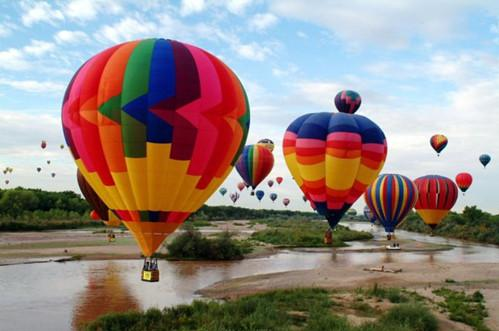 {電博TLGBET娛樂}(一个可以载人的热气球多少钱)